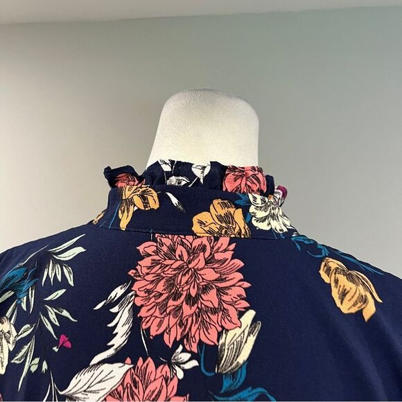 Lisa Luxe Floral Navy long sleeve Dress size Large - Picture 8 of 15